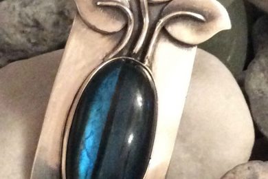 Michele-Solak—Silver-Labradorite-Art-Nouveau-Pendant-a72dpi